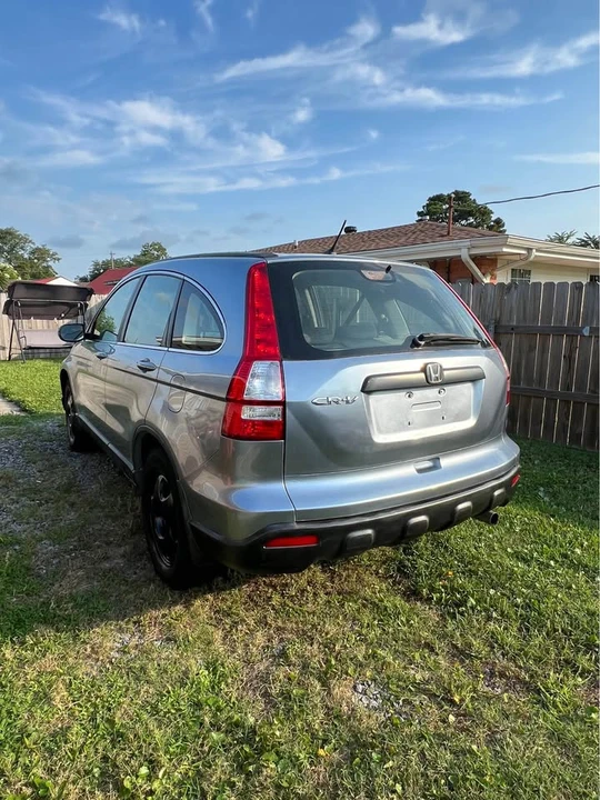 2007 Honda CR-V 3rd Gen - Image 4 of 10