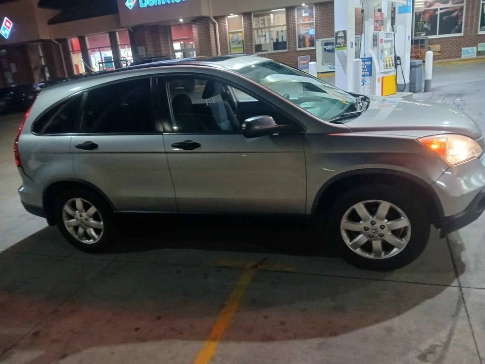2007 Honda CR-V 3rd Gen - Image 2 of 11
