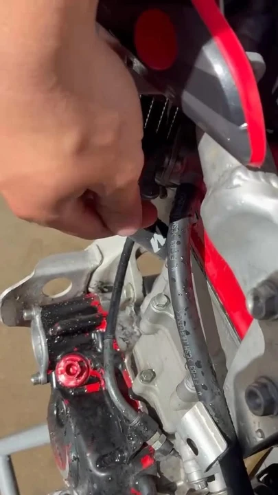 2007 Honda CR-X - Image 7 of 7