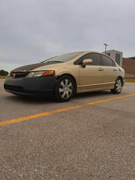 2007 Honda Civic 8th Gen - Image 2 of 20