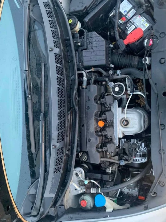 2007 Honda Civic 8th Gen - Image 3 of 7