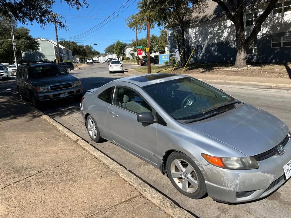 2007 Honda Civic 8th Gen - Image 3 of 8