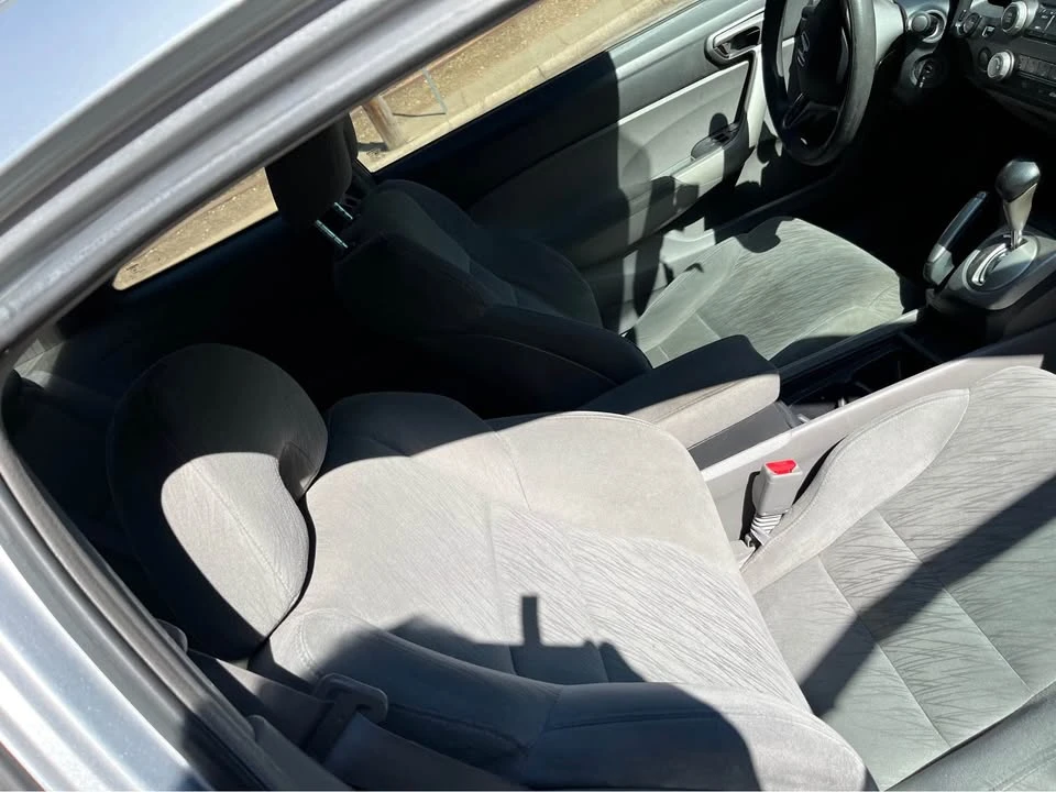 2007 Honda Civic 8th Gen - Image 6 of 8