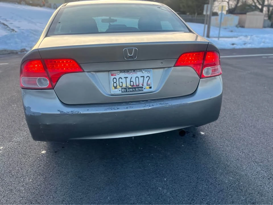 2007 Honda Civic 8th Gen - Image 6 of 11