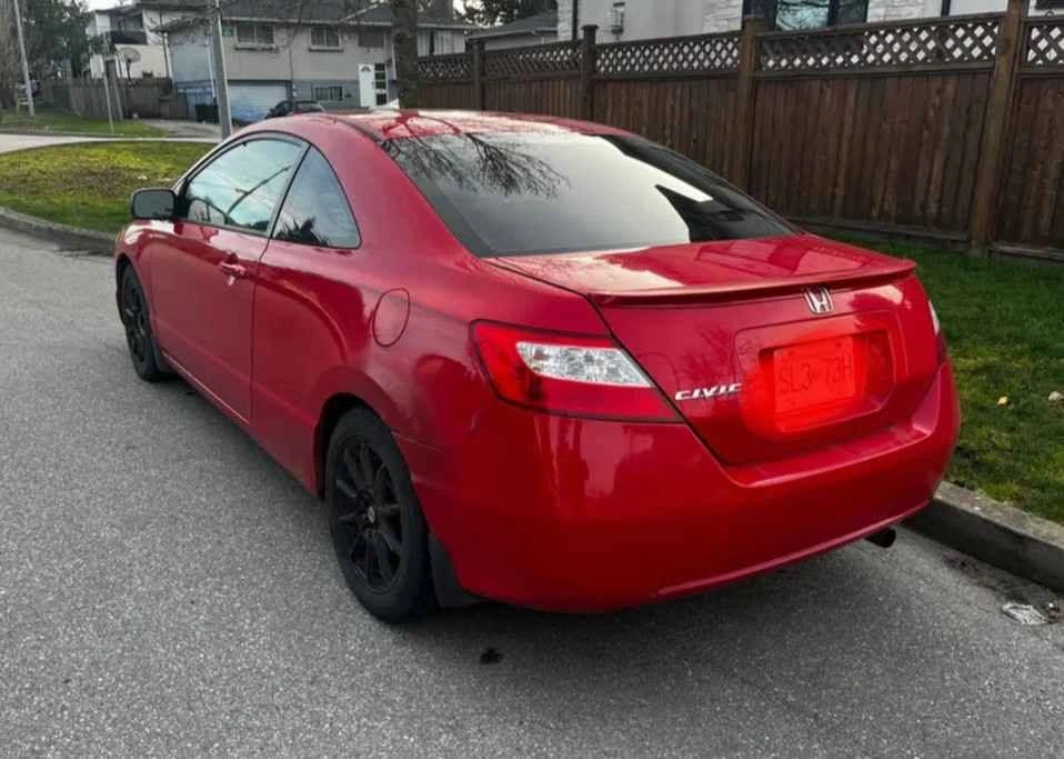 2007 Honda Civic 8th Gen - Image 4 of 12
