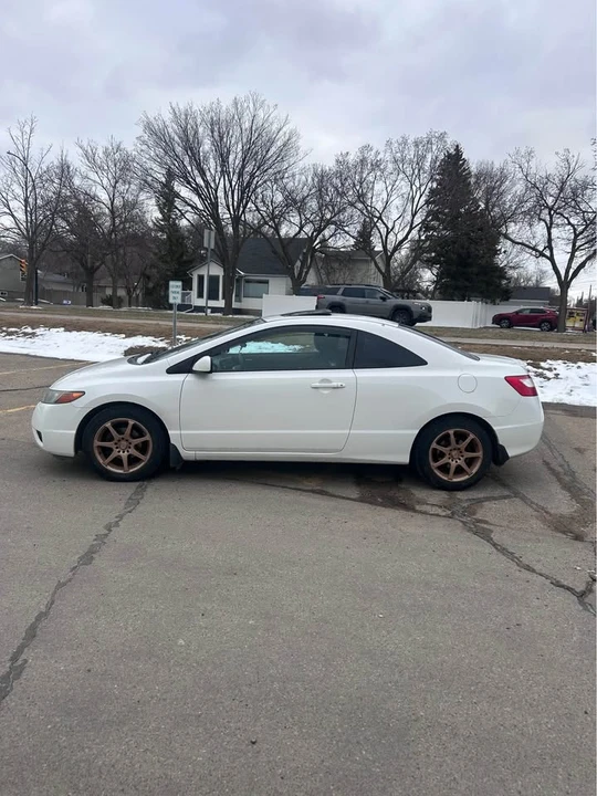 2007 Honda Civic 8th Gen - Image 9 of 12