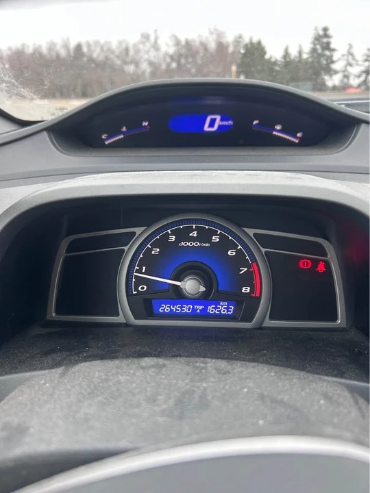 2007 Honda Civic 8th Gen - Image 10 of 12
