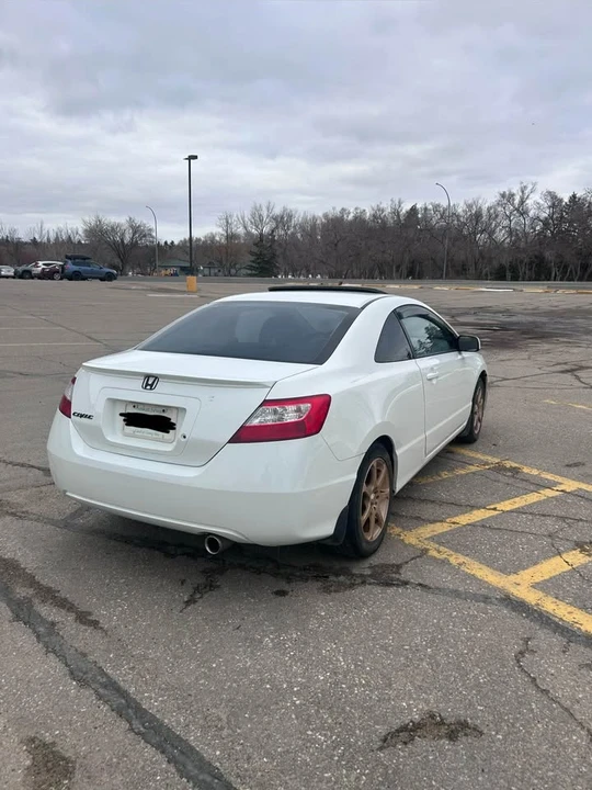 2007 Honda Civic 8th Gen - Image 6 of 12