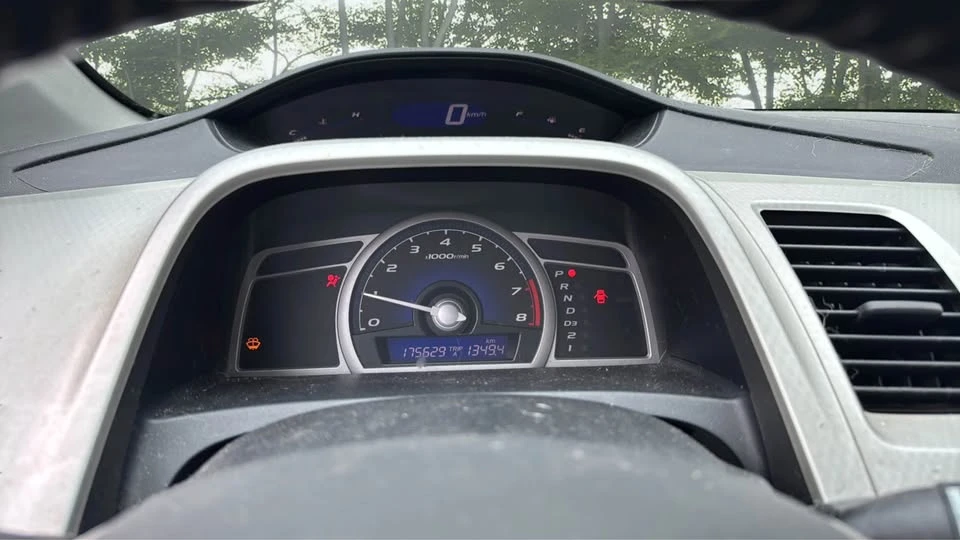 2007 Honda Civic 8th Gen - Image 13 of 19