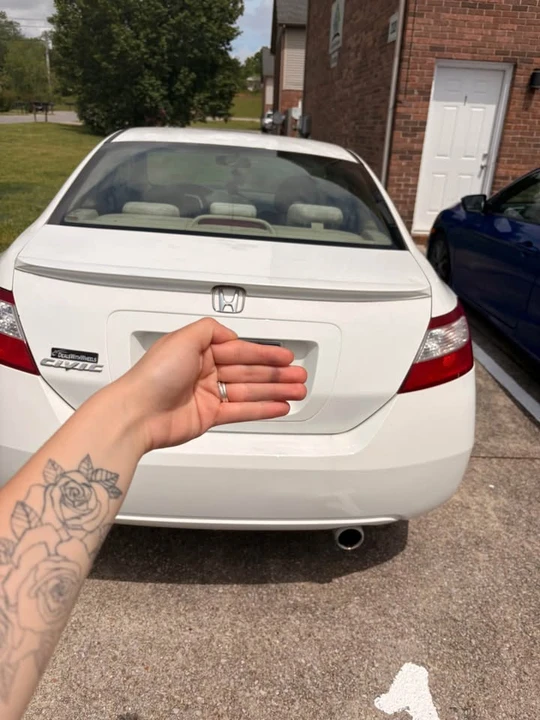 2007 Honda Civic 8th Gen - Image 3 of 10