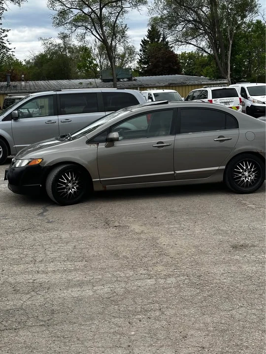 2007 Honda Civic 8th Gen - Image 7 of 8