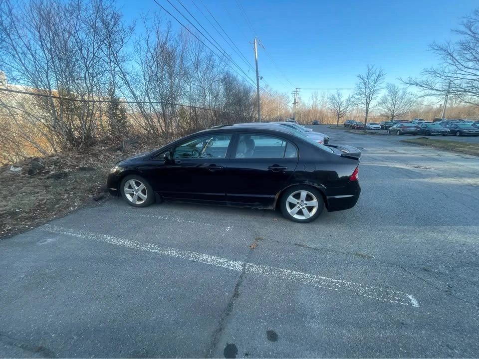 2007 Honda Civic 8th Gen - Image 4 of 5