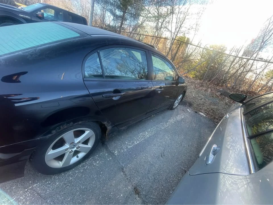 2007 Honda Civic 8th Gen - Image 2 of 5