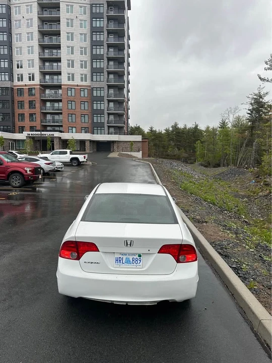 2007 Honda Civic 8th Gen - Image 3 of 10