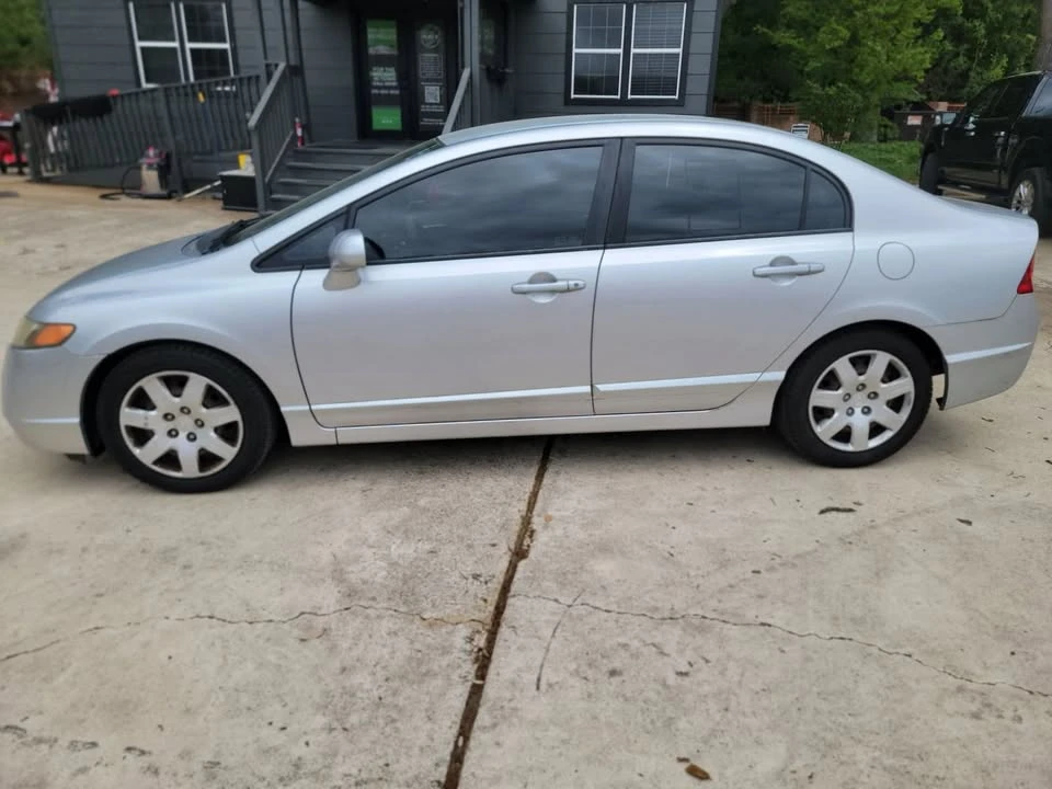 2007 Honda Civic 8th Gen - Image 2 of 20