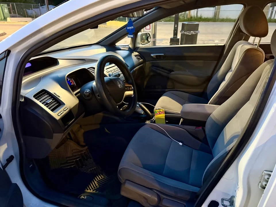 2007 Honda Civic 8th Gen - Image 8 of 11