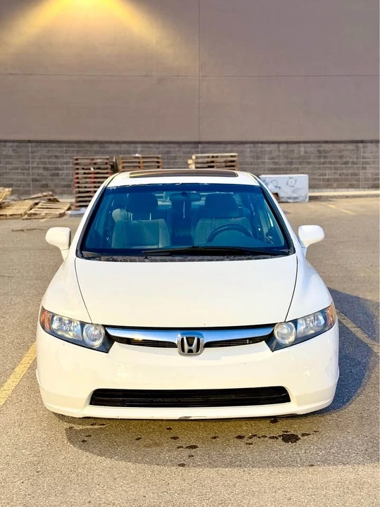 2007 Honda Civic 8th Gen - Image 3 of 11