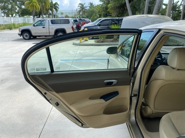 2007 Honda Civic 8th Gen - Image 14 of 22