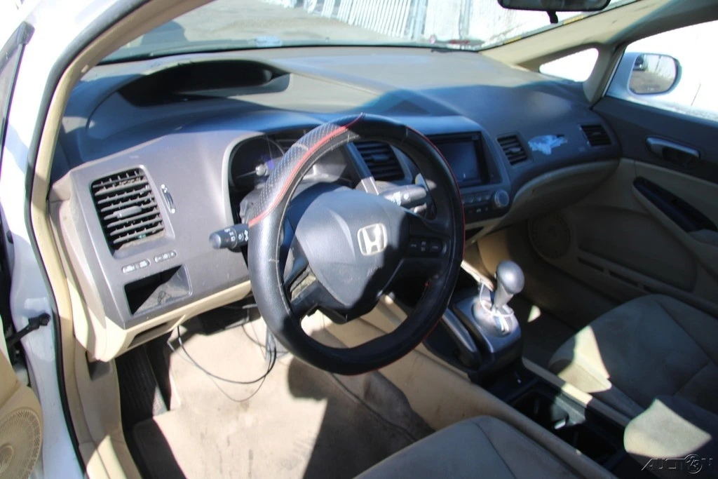 2007 Honda Civic 8th Gen - Image 13 of 21