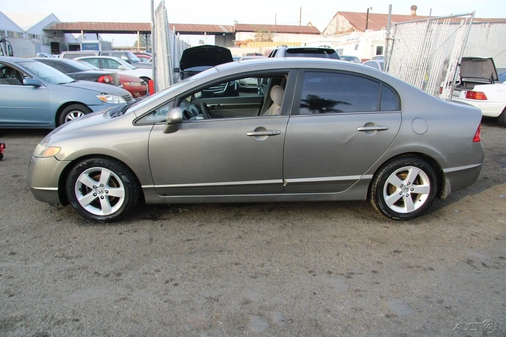 2007 Honda Civic 8th Gen - Image 3 of 21