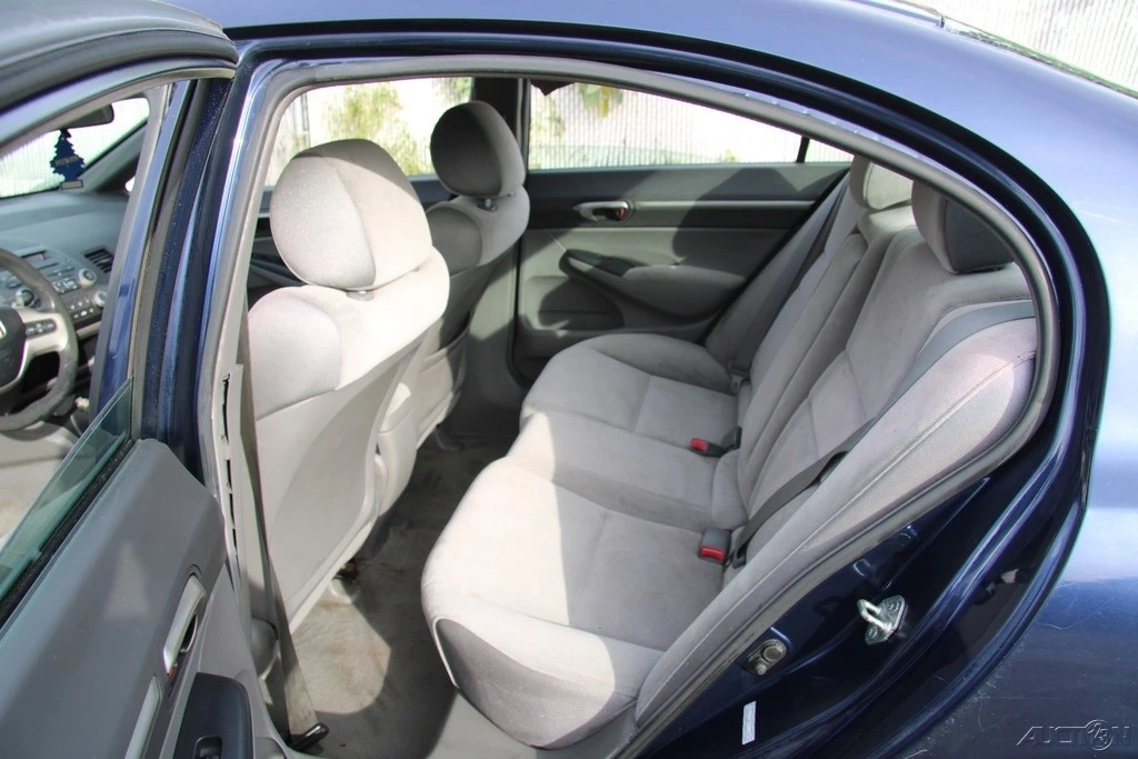 2007 Honda Civic 8th Gen - Image 19 of 21