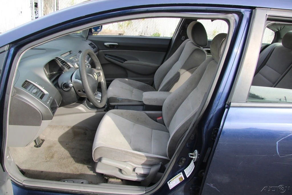 2007 Honda Civic 8th Gen - Image 12 of 21