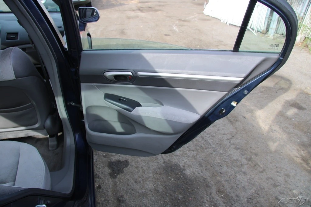 2007 Honda Civic 8th Gen - Image 21 of 21