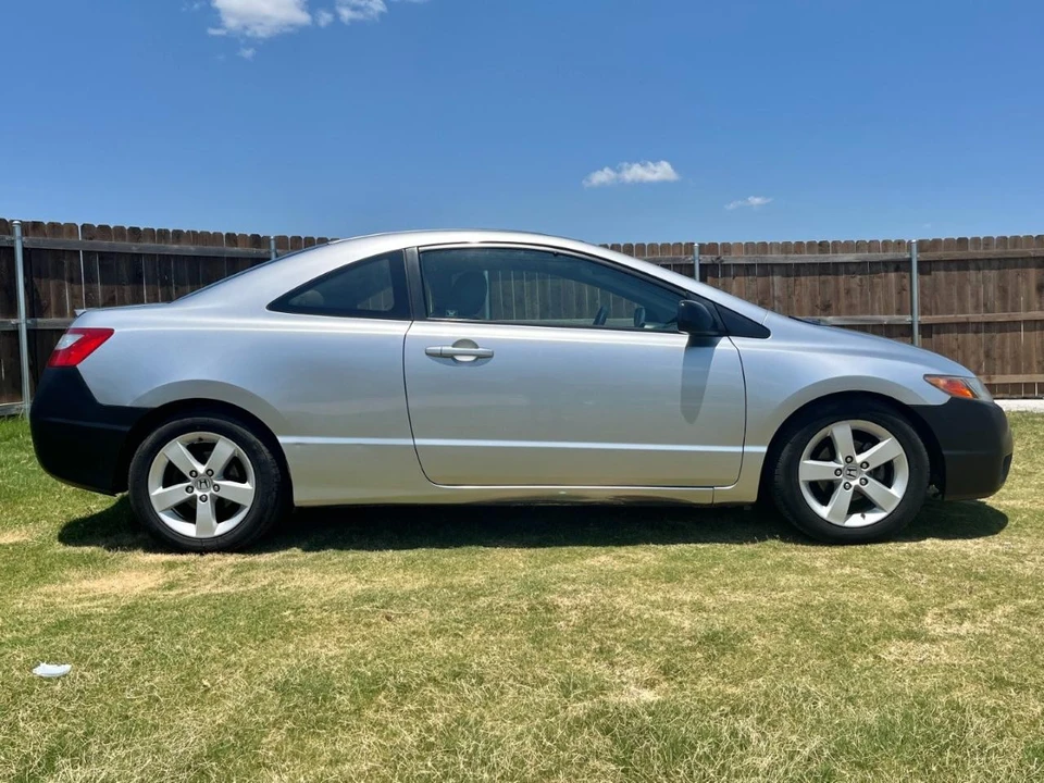 2007 Honda Civic 8th Gen - Image 5 of 26