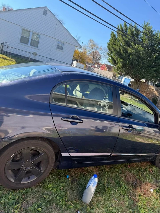 2007 Honda Civic 8th Gen - Image 4 of 5