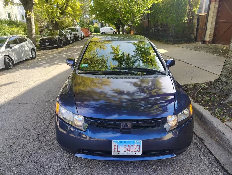 2007 Honda Civic 8th Gen - Image 2 of 4