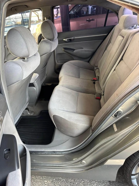 2007 Honda Civic 8th Gen - Image 4 of 9