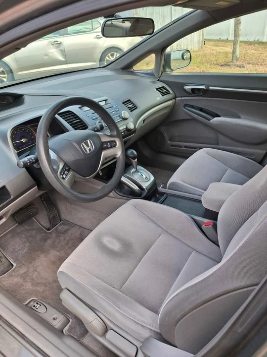 2007 Honda Civic 8th Gen - Image 6 of 8