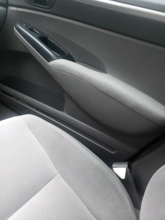 2007 Honda Civic 8th Gen - Image 4 of 10
