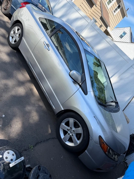 2007 Honda Civic 8th Gen - Image 6 of 9