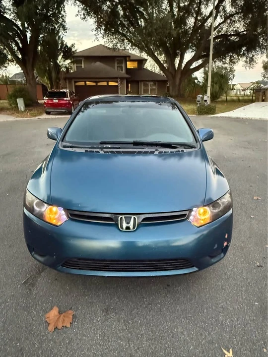2007 Honda Civic 8th Gen - Image 2 of 11