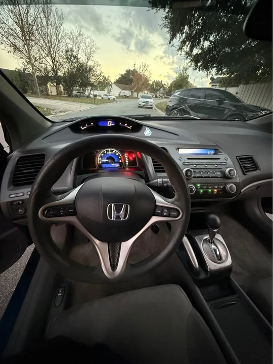 2007 Honda Civic 8th Gen - Image 10 of 11