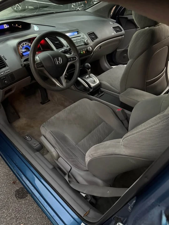 2007 Honda Civic 8th Gen - Image 7 of 11
