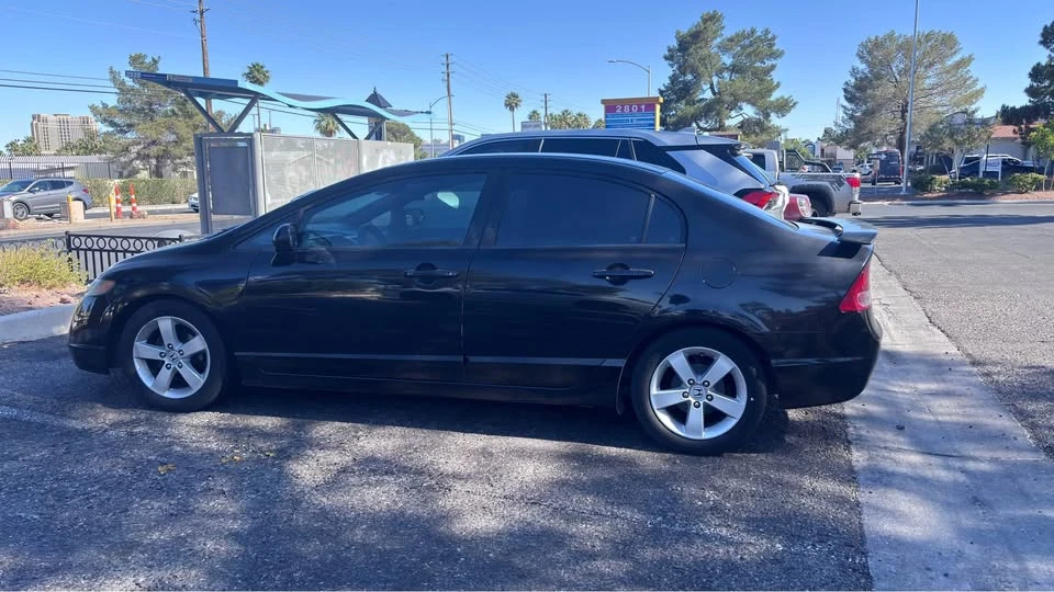 2007 Honda Civic 8th Gen - Image 3 of 6