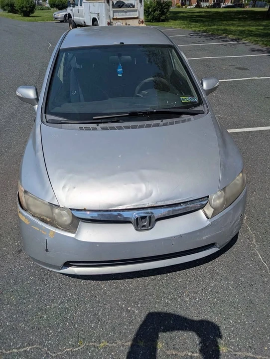 2007 Honda Civic 8th Gen - Image 2 of 11