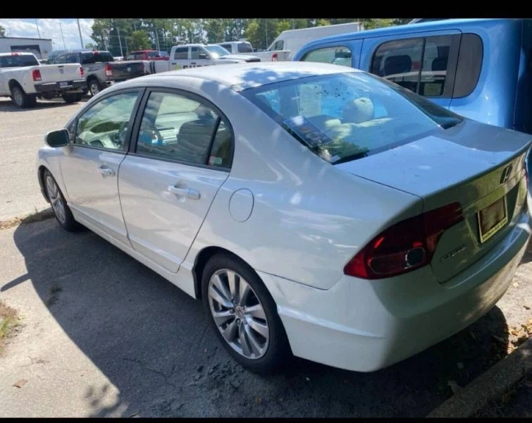 2007 Honda Civic 8th Gen - Image 5 of 8