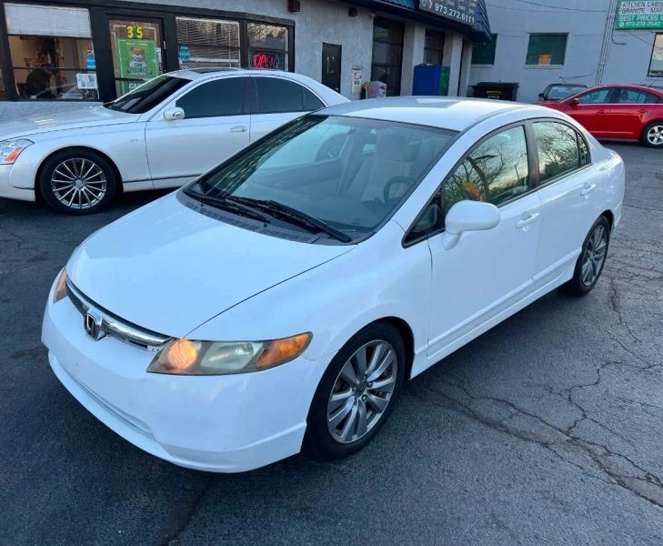 2007 Honda Civic 8th Gen - Image 2 of 12