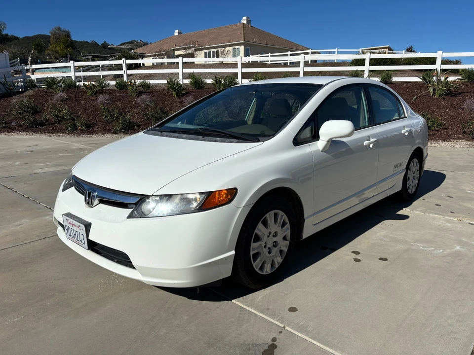 2007 Honda Civic 8th Gen - Image 2 of 10
