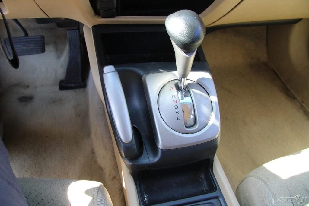 2007 Honda Civic 8th Gen - Image 17 of 21