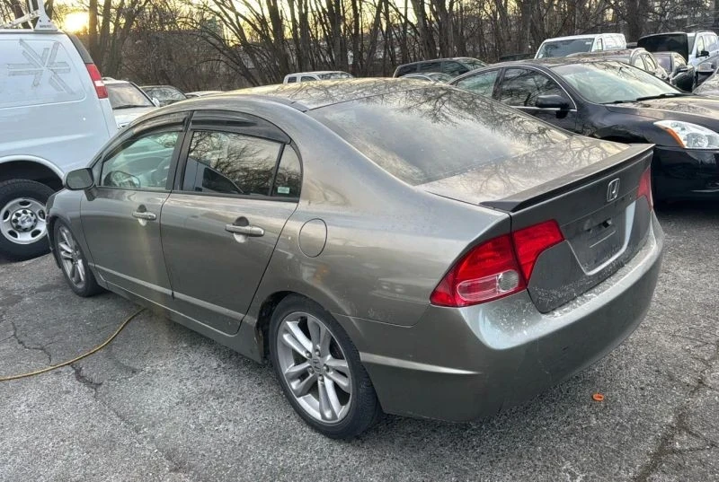 2007 Honda Civic 8th Gen - Image 3 of 7