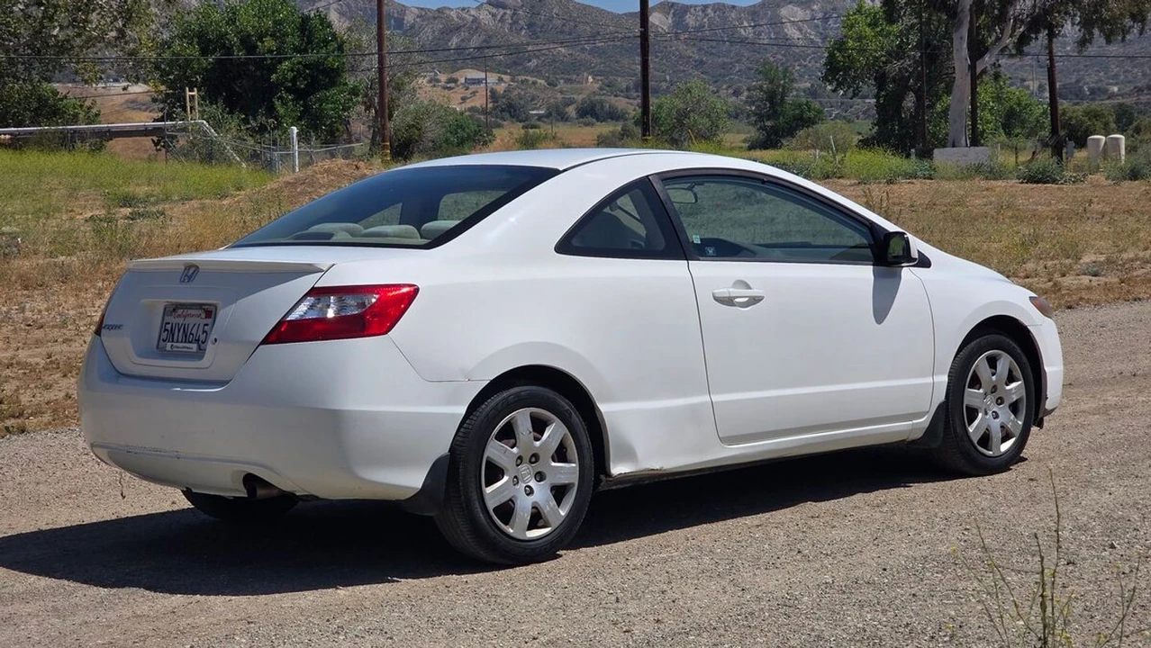 2007 Honda Civic 8th Gen - Image 7 of 28