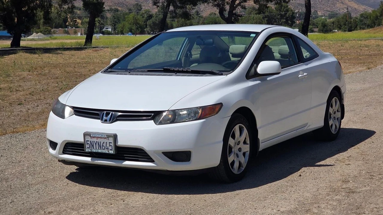 2007 Honda Civic 8th Gen - Image 5 of 28
