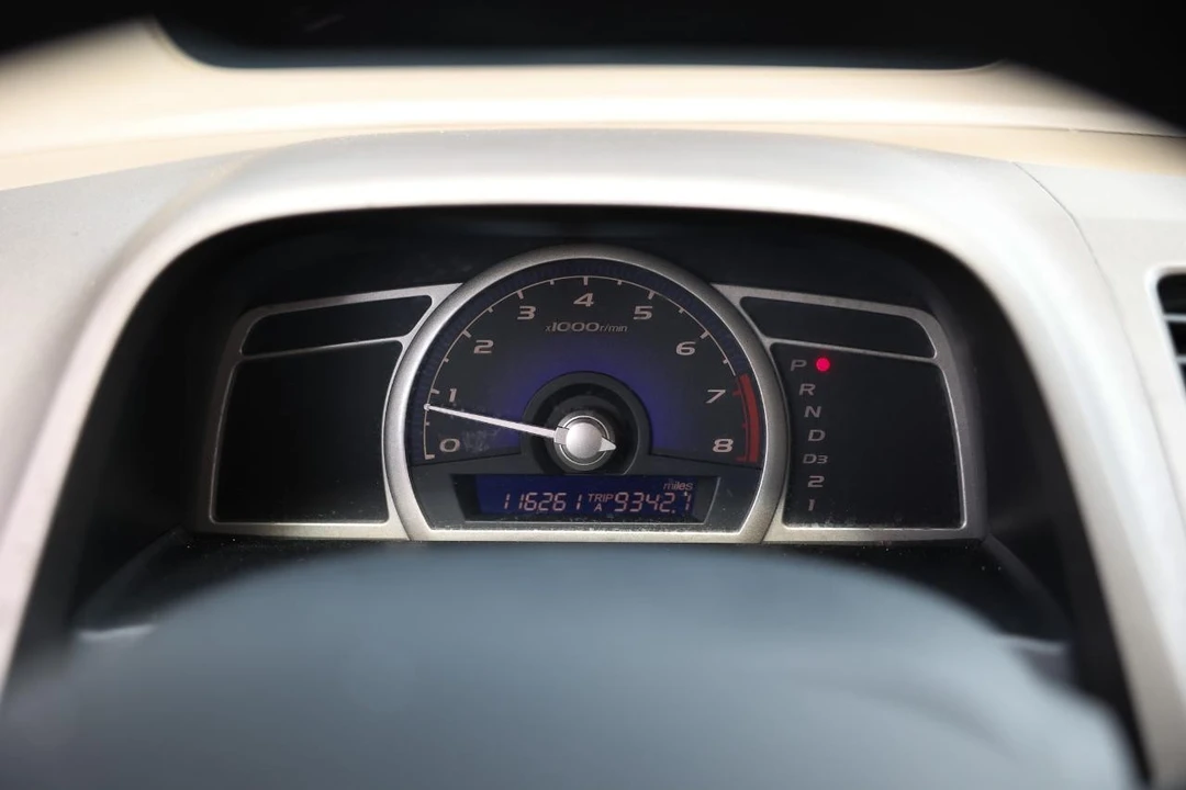 2007 Honda Civic 8th Gen - Image 27 of 31