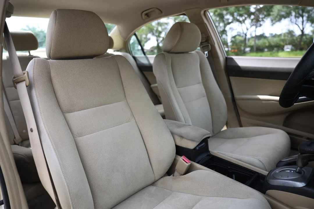 2007 Honda Civic 8th Gen - Image 16 of 31