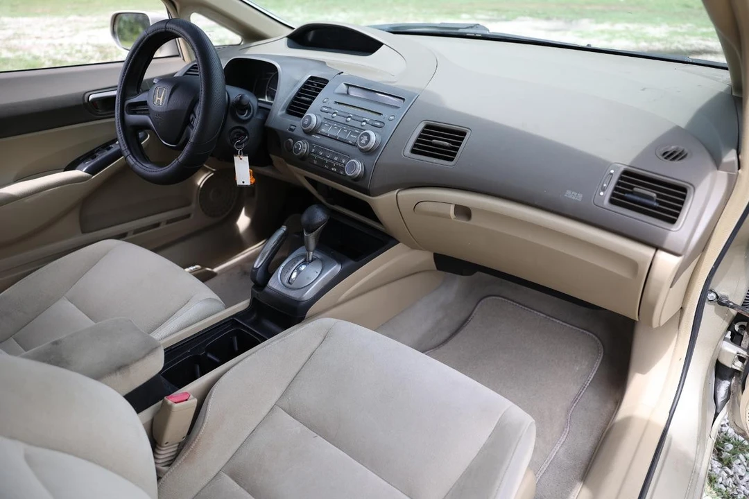 2007 Honda Civic 8th Gen - Image 18 of 31