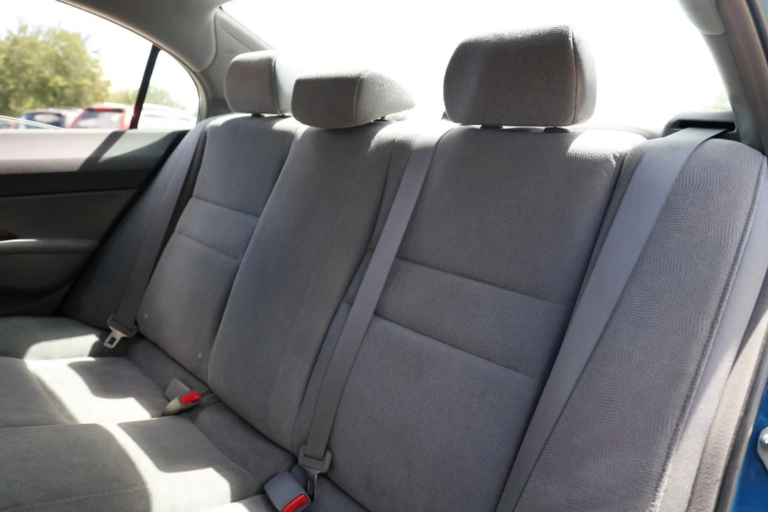 2007 Honda Civic 8th Gen - Image 8 of 21
